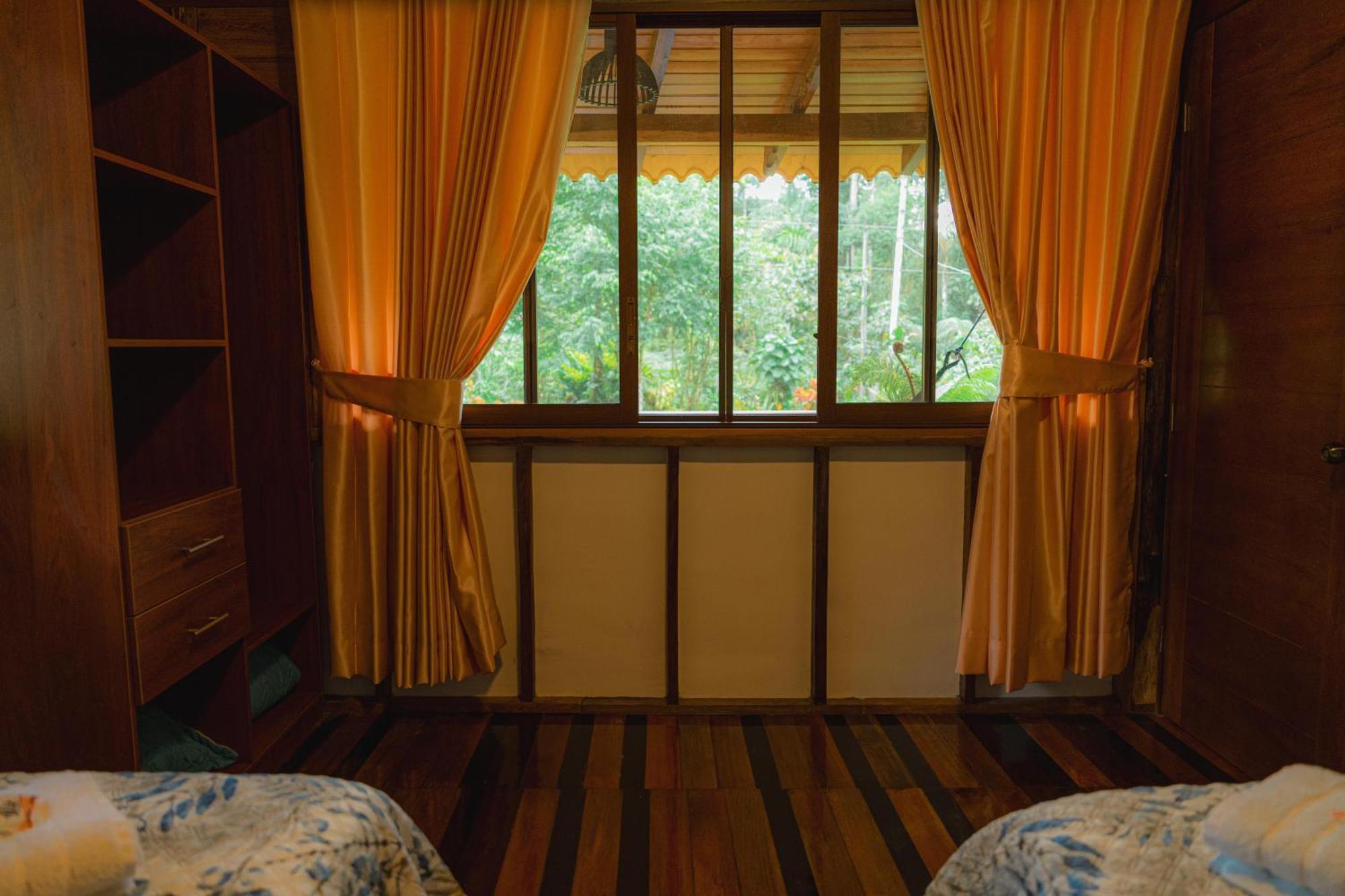 Finca Las Palmas Ecolodge Puyo Bagian luar foto